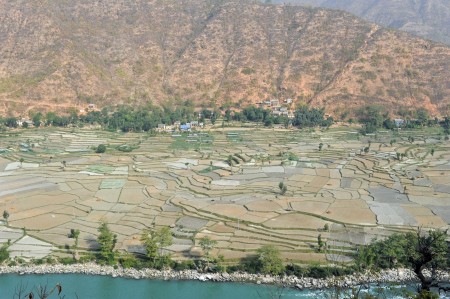 Between the high mountains of Bhandar, we are rebuilding projects in Nepal - for children's rights and education.