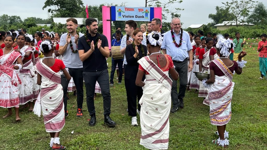 tecis Mitarbeiter zu Besuch in Assam